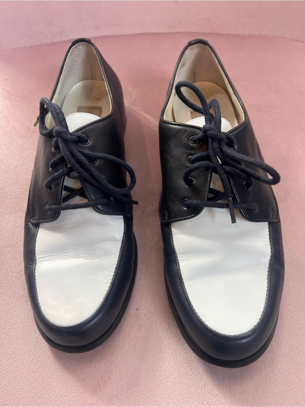 Jones of New York Black and White Classic Loafers